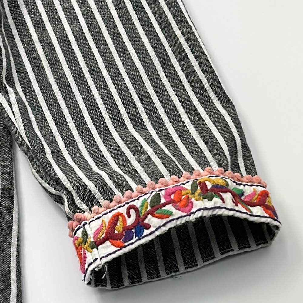 Velzera Embroidered Boho Tunic Gray Striped Pom Pom Blouse Lagenlook Top Small - Picture 7 of 15